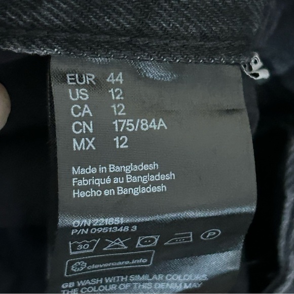 H&M Washed Out Black High Waist Ankle Jeans Women Size 12 - Picture 4 of 7